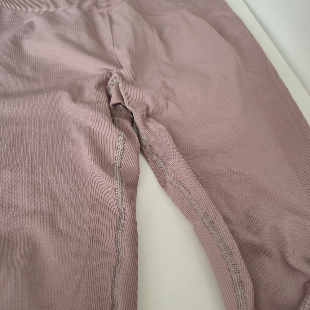 Lululemon Ebb to Street Tight Ruched Crop Leggings Mauve Size 12 - Picture 5 of 14